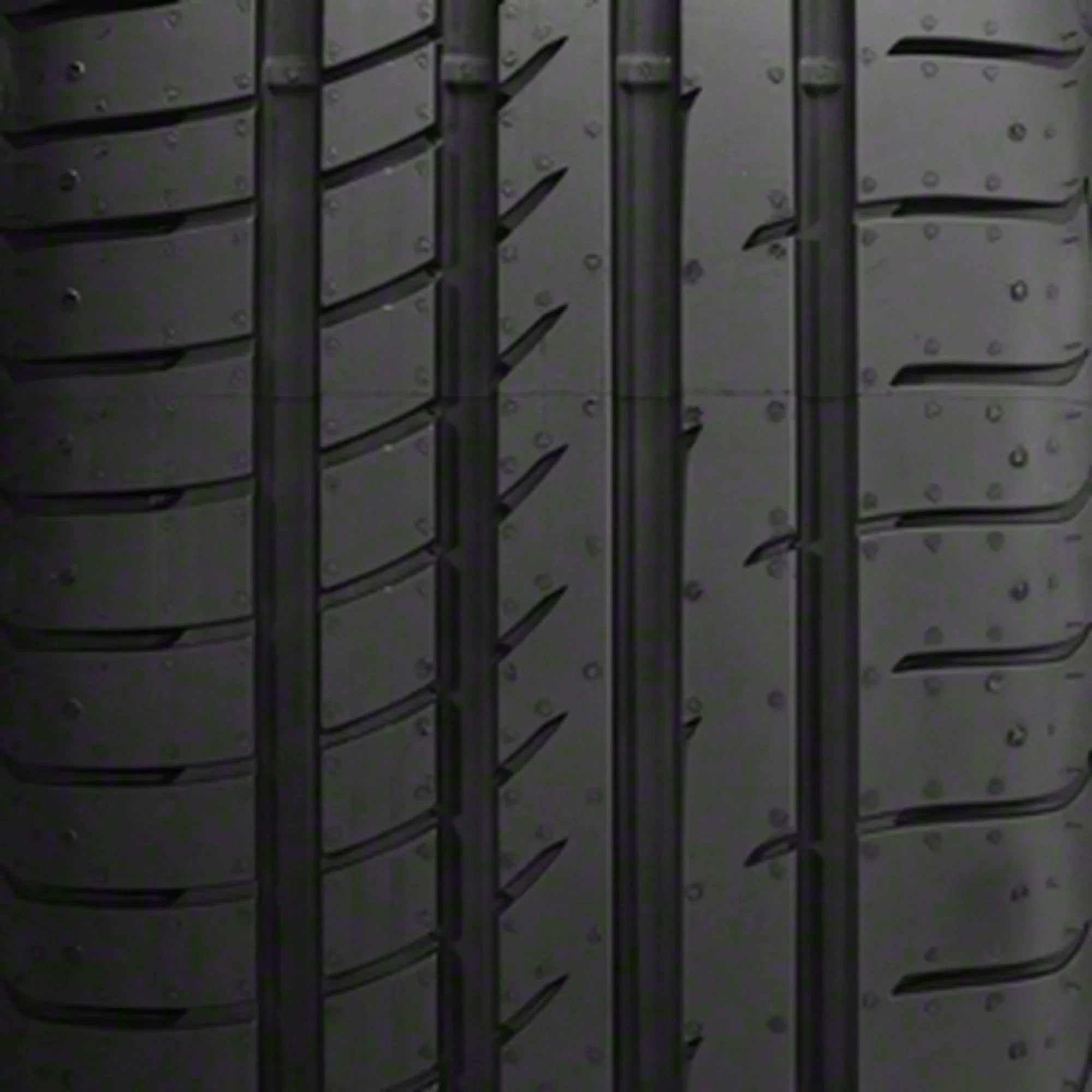 Goodyear Eagle F1 Asymmetric 2 UHP Sizeummer 265/40ZR19 98Y Passenger Tire