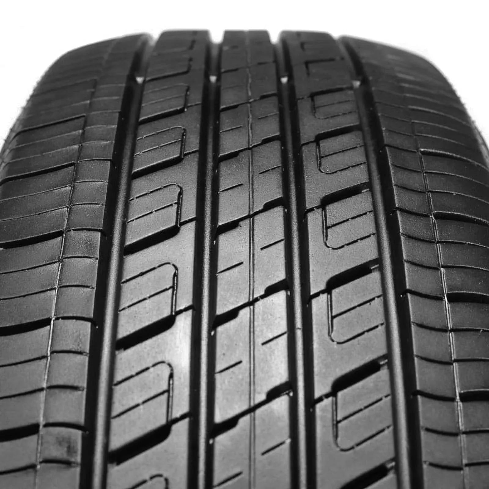 Nexen Aria Ah7 225/65R17 102H Tire Fits: 2018-23 Chevrolet Equinox LT, 2015-17 Sizeubaru Outback 3.6R Touring