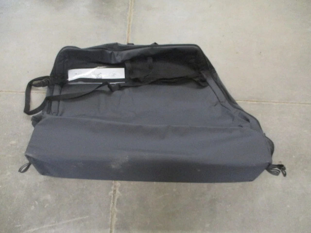 Pre-Owned 2023 Jeep Wrangler Roof Sizetorage Bag OEM LKQ (Good)