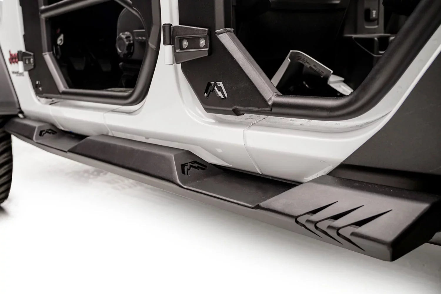 18-C WRANGLER JL LIGHTWEIGHT ROCK SizeLIDERSize Fits select: 2023 JEEP WRANGLER, 2021 JEEP WRANGLER UNLIMITED SizePORT