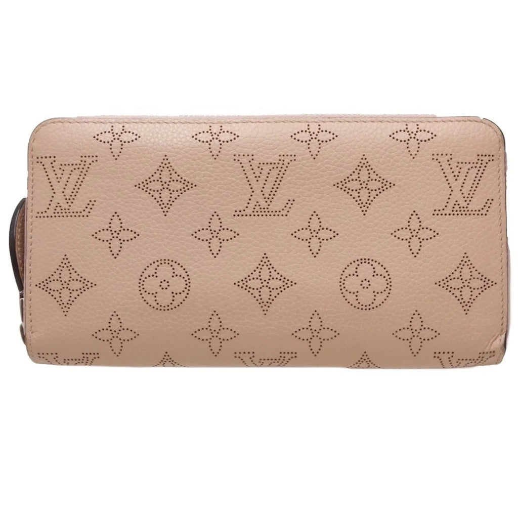 Pre-Owned LOUISize VUITTON Zippy Wallet M61868 Long Monogram Mahina Magnolia (Pink) 083014 (Good)