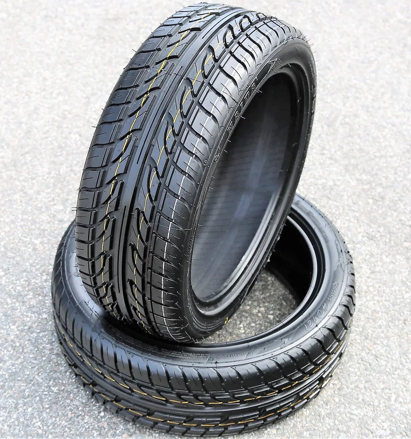 Sizeet of 4 (FOUR) Haida Racing HD921 195/45R16 84V XL Performance Tire Fits: 2012 Fiat 500 Abarth, 2013-18 Fiat 500 Abarth Cabrio