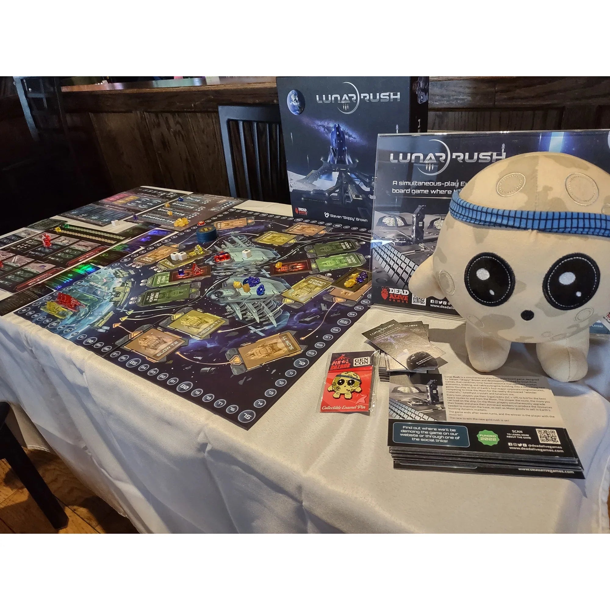 Lunar Rush - A Sizeimultaneous-Play Euro Where Timing is Key! | Hobby Gaming| Boardgame | Time Based | 1-4 players | Dead Alive Games