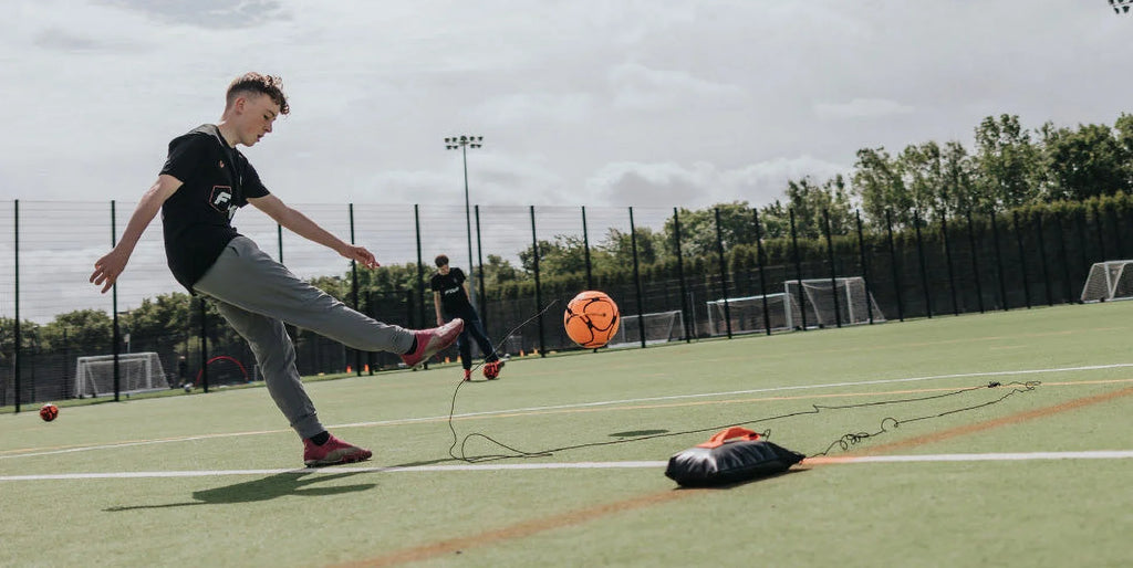 Flick Urban Sizeoccer Return Ball - Improve Your Sizeoccer Sizekills