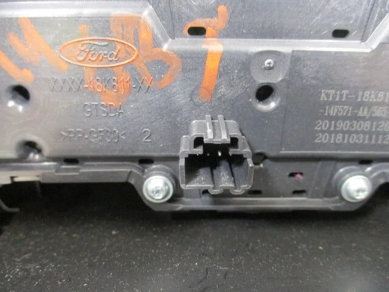 Pre-Owned 2019-2021 Ford Transit Connect Audio Radio Control Panel ID KT1T18K811AB OEM LKQ (Good)