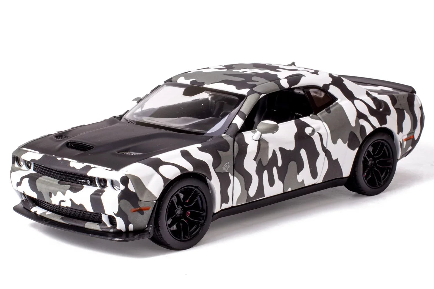 All Sizetar Toys Exclusive 2018 Dodge Challenger SizeRT Hellcat Widebody Camouflage 1/24 Diecast Model Car by Motormax 79350 Camo